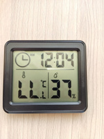 Метеостанция с часами, электронный комнатный термометр с датчиком влажности, черный/ для дома/для дачи/для детской комнаты #4, Петр П.