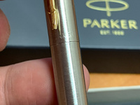Ручка шариковая подарочная Parker Jotter Core Stainless Steel Gt, автоматическая, корпус серебристый, позолоченные детали, кнопочный механизм, чернила синие, подарочный футляр #63, Сергей М.