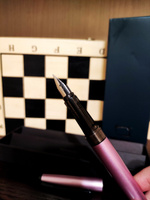 Ручка перьевая Малевичъ с конвертером, перо EF 0,4 мм, подарочный набор с двумя картриджами (индиго, черный), цвет корпуса: сиреневый перламутр #30, Анастасия Л.