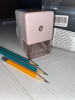 Точилка для карандашей механическая "Simplicity 7710" с автоподачей карандаша при заточке с контейнером для стружки розовая #31, Лианна С.