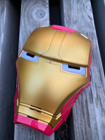 Светящаяся карнавальная маска "Железный Человек" золотая / Сувенирная для детей и взрослых / Аксессуары для праздников и косплея из Marvel Comics, Мстители , Iron Man #50, ПД УДАЛЕНЫ