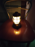 Фонарь светодиодный кемпинговый ЭРА KB-801 Факел на батарейках / Фонарик походный туристический ретро подвесной с диммером, 2 режима холодный свет + пламя) #62, Дмитрий Ч.