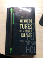 Книга для чтения. Приключения Шерлока Холмса / The Adventures of Sherlock Holmes. QR-код для аудио. Английский язык.Читайте книгу в ТРЕХ форматах. | Дойл Артур Конан #5, Maga O.