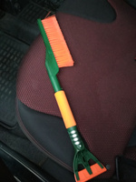 Щетка автомобильная для снега, с поролоновой ручкой, расщепленная щетина, оранжево-зеленая "Li-Sa" (61 см). #4, Оксана Ш.