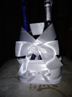 Свадебная корзинка для шампанского "Горько" белого цвета / Свадебное украшение для шампанского / Свадебное украшение бутылок #6, виталий и.