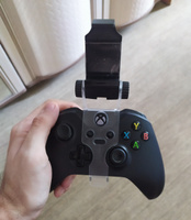 Крепление к геймпаду Xbox One/Series для игры на телефоне DOBE Controller Clamp #5, Артем К.