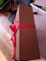 Подарочная коробка GILEV 32x22x10см с наполнителем и красной лентой #74, Екатерина А.