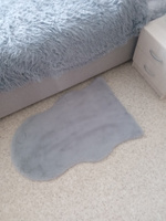 Коврик-шкура серый из искусственного меха 60х90 см / Декоративный пушистый коврик из шкуры В стиле IKEA / В гостиную В спальню как в Икея #43, Наталья Б.
