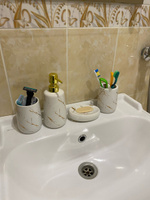 Набор аксессуаров для ванной комнаты "Гроза", 4 предмета (мыльница, дозатор для мыла 400 мл, 2 стакана), цвет белый #3, Елена Р.