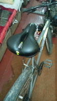 Седло для велосипеда мягкое, с вентиляцией, двойным амортизатором, износостойкое, цвет черный-желтый #19, Юрий П.