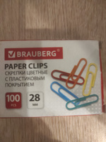 Скрепки канцелярские пластиковые набор Brauberg, 28 мм, цветные, 100 штук #91, Виктория С.