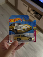 Машинка Hot wheels базовая коллекция в дисплее 84 CORVETTE #39, Алена С.