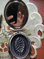 Расческа для волос массажная с зеркалом серебристая, складная компактная, удобная в дорогу, в сумочку с собой #5, Анна Щ.