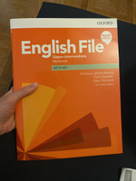 English File 4 Edition Upper-Intermediate: Workbook with key | Латам-Кениг Кристина, Хадсон Джейн #1, Марина К.