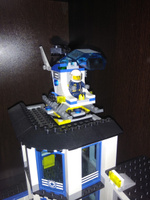 Конструктор LEGO City Police Полицейский участок, 894 детали, 6+, 60141 #43, Виталий Игнатенко