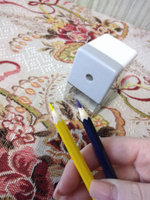 Точилка для карандашей механическая "Simplicity 7710" с автоподачей карандаша при заточке с контейнером для стружки серая #88, Irina R.