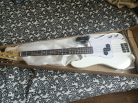 Белая Бас-гитара Precision Bass Jordani PB-10 WH #36, Александра А.