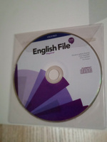 English File 4 Edition Beginner: Student's Book with DVD | Ламберт Джерри, Оксенден Клайв #5, Елена В.