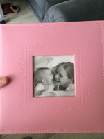 Фотоальбом Brauberg Cute Baby на 200 фото 10х15 см, под кожу, бумажные страницы, розовый #140, Юлия К.