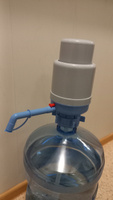 Помпа механическая для бутылей 19 литров с кнопкой сброса давления для бутилированной воды #7, Сергей Е.
