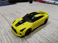 Машинка Mattel Hot Wheels 2021 C4982 17 Nissan Gt-R R35 Yellow #19, Денис