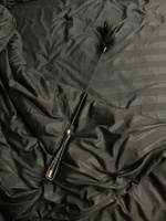 Черный перьевой тиклер с декорированной ручкой #1, Виктор Н.