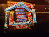 Набор шоколадных батончиков Snickers 5шт + Bounty 5шт + TWIX 5шт. Шоколадные конфеты Сникерс, Баунти, Твикс 15шт. #3, Нина Б.