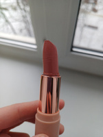 Stellary Hydrating lipstick Cult Увлажняющая помада с гиалуроновой кислотой, мягкая текстура для защиты кожи губ от сухости и шелушения, тон 01, цвет: бежевый, 4 г #76, Светлана Б.