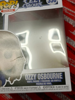 Фигурка Funko POP! Rocks Ozzy Osbourne In White Fringe Outfit (GL) (356) 72607 #4, кармаева а.