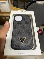 Чехол Guess PU leather на Apple iPhone 15 / для Айфон 15 из экокожи, с защитой камеры, с металлическим логотипом 4G Triangle Diamond, черный #6, Антон С.