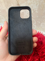Силиконовый чехол MagSafe для iPhone 15, Silicone Case with MagSafe / чёрный #6, Роман