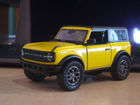 Машинка металлическая Kinsmart 1:34 2022 Ford Bronco (Hard Top) (Форд Бронко с закрытым верхом) 5438BDKT инерционная, двери открываются / Желтый #19, Айдар К.