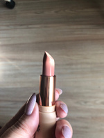 Stellary Hydrating lipstick Cult Увлажняющая помада с гиалуроновой кислотой, мягкая текстура для защиты кожи губ от сухости и шелушения, тон 07, цвет: светло-коричневый, 4 г #40, Елена Н.