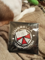 Нашивка (шеврон, патч) на липучке, Стежкофф, "Umbrella corporation ", черный кант, 8,5 см, 1 штука #19, Елена С.