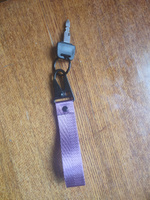 Брелок для ключей с карабином и лентой-браслетом, фиолетовый 16см #73, Станислав К.