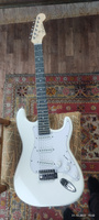 Электрогитара (Stratocaster) Jordani ST100, White #65, Саша И.