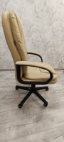 Кресло компьютерное для руководителя Бюрократ CH 668, эко-кожа, бежевый. Офисное кресло с механизмом качания #199, Андрей Ш.