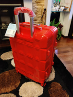 Чемодан на колесах сверхпрочный Supra Luggage STS-1007-M, candy apple из ABS-пластика с кодовым замком, 60 литров, 4 двойных колеса с поворотом на 360 градусов #54, Светлана С.