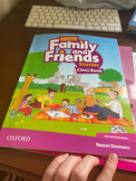 Family and friends Starter. Полный комплект. Class book and Workbook + онлайн код. #4, Смирнова Юлия