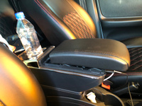 Подлокотник для Шевроле Нива / Chevrolet Niva (2009-2020) / Lada Niva Travel (2020-2022) органайзер, 7 USB для зарядки гаджетов, крепление в подстаканники #79, Андрей З.
