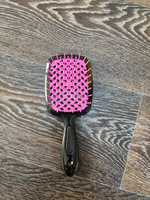 Массажная расческа для волос, продувная, для укладки розовая #3, Арина Р.
