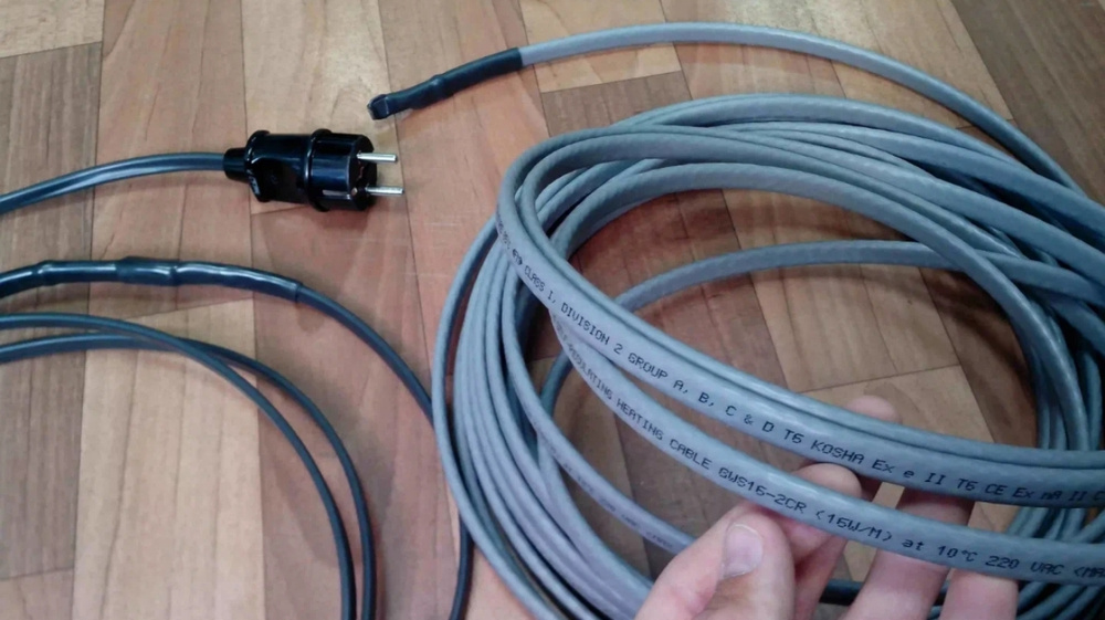 Греющий кабель видео. Греющий кабель на Ниссан лиф. Ниссан Leaf греющий кабель. Lavita GWS 16-2. Подключить саморегулирующийся греющий кабель.