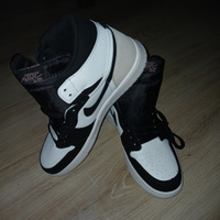 Кроссовки Nike Air Jordan 1 #4, Ирина