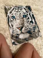 Картина по номерам на белом холсте 40 х 50 "Белый тигр" #1, Инга Т.