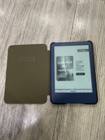 Электронная книга темно-синего цвета с подсветкой Amazon All-new Kindle 11 2022 16 Гб, сенсорный экран + чехол темно-синего цвета #66, Алексей З.