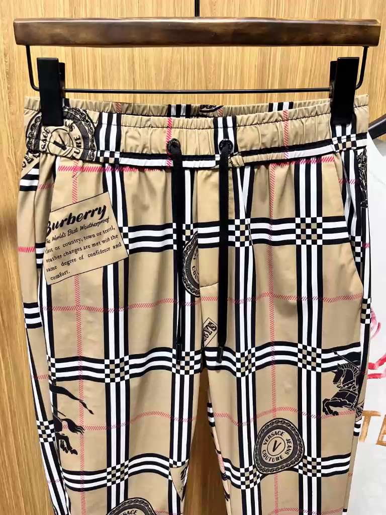 Burberry hotsell shorts dhgate