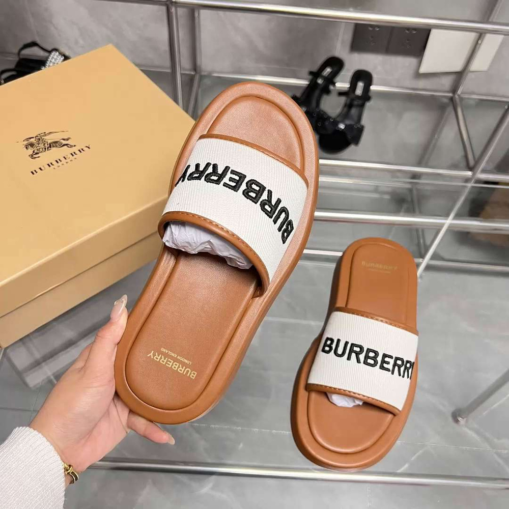 Burberry kingdom slides sale